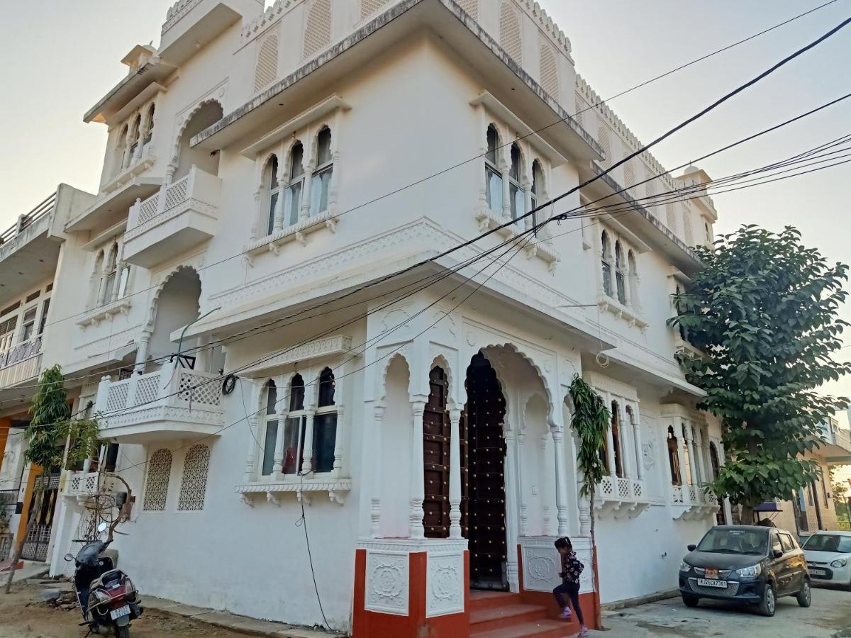 Hindupura Residency 호텔 사와이 마도푸르 외부 사진
